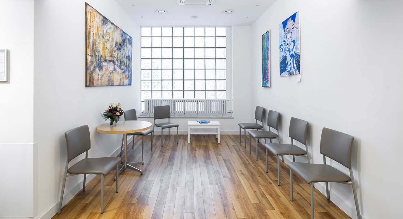Wartezimmer-01