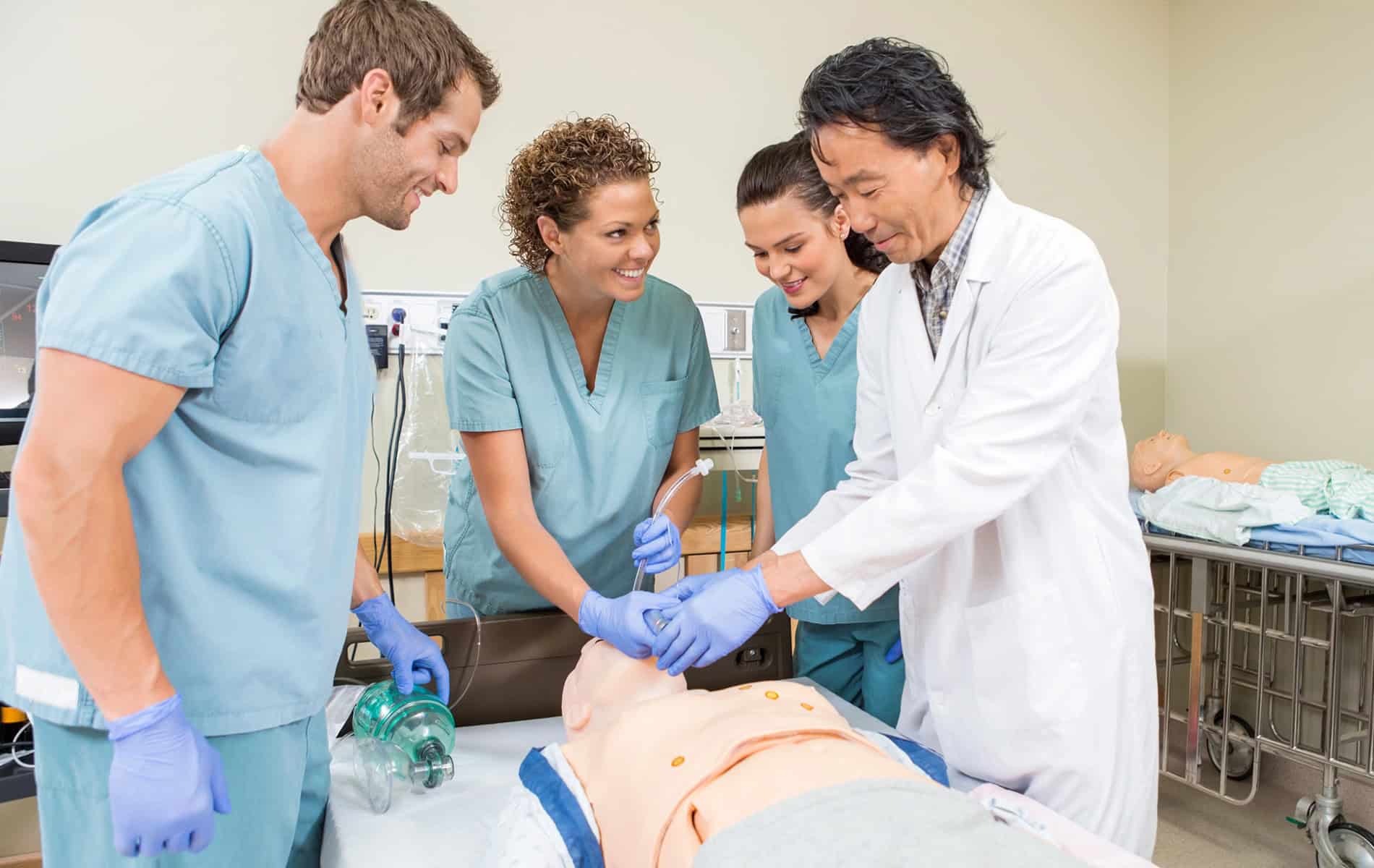 gesundheits-und-krankenpfleger-gukp-weiterbildung-spezialisierung-karriere