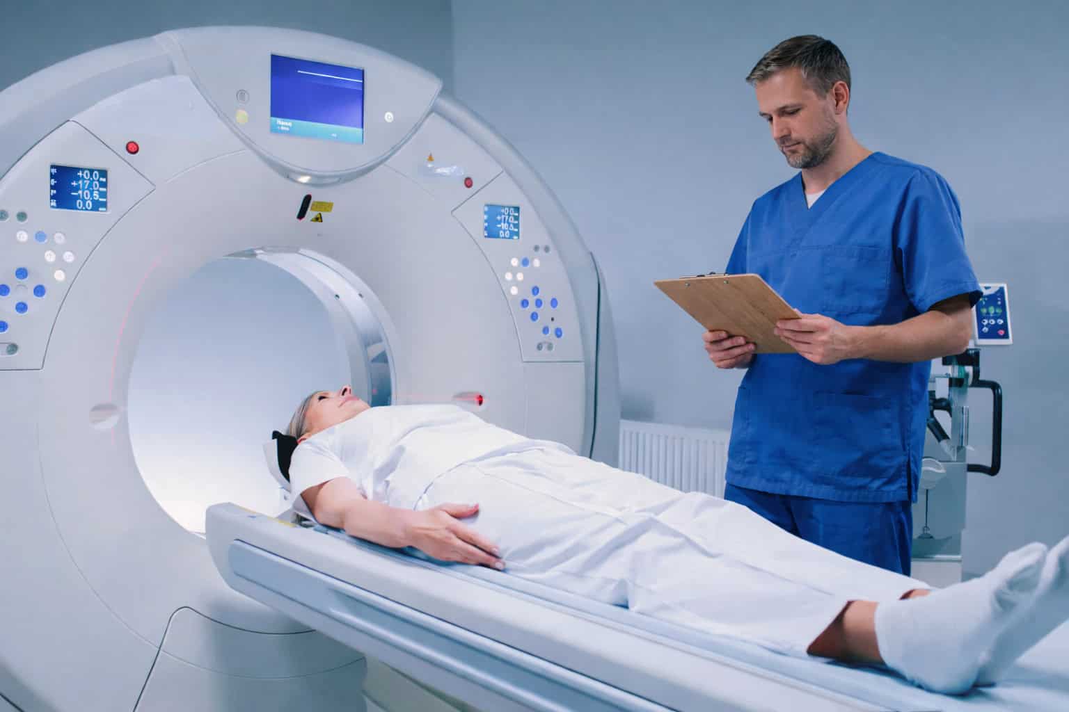 bauchschmerzen-beschwerden-bauchraum-magen-darm-radiologische-diagnostik