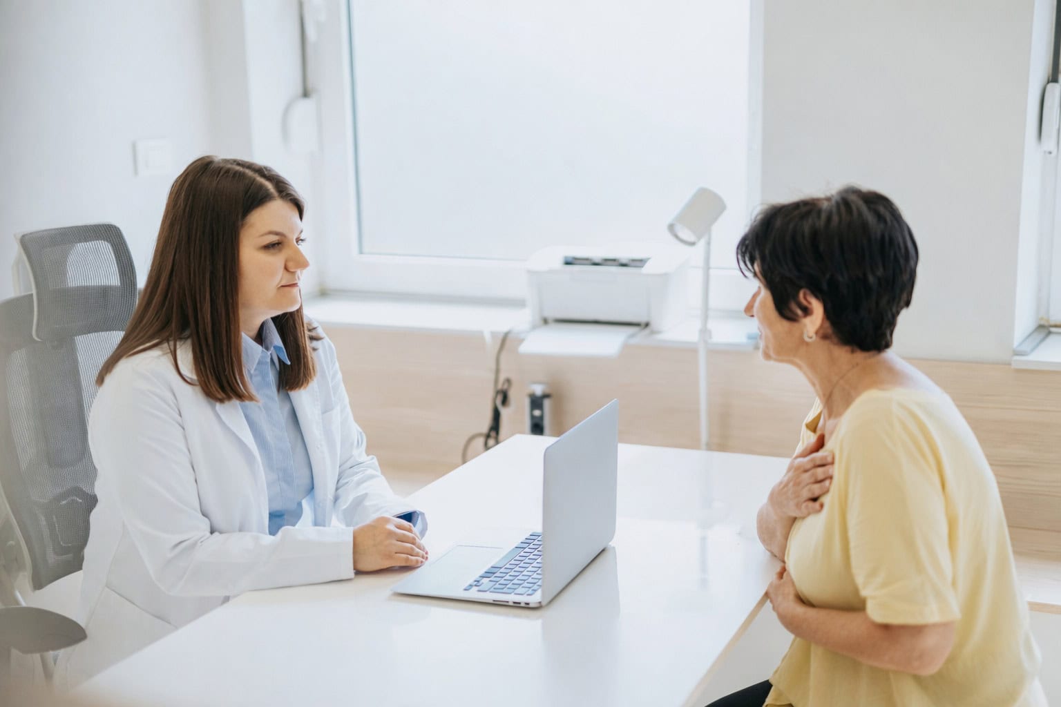 herzklappenerkrankungen-herzklappenfehler-formen-ursachen-symptome-diagnostik