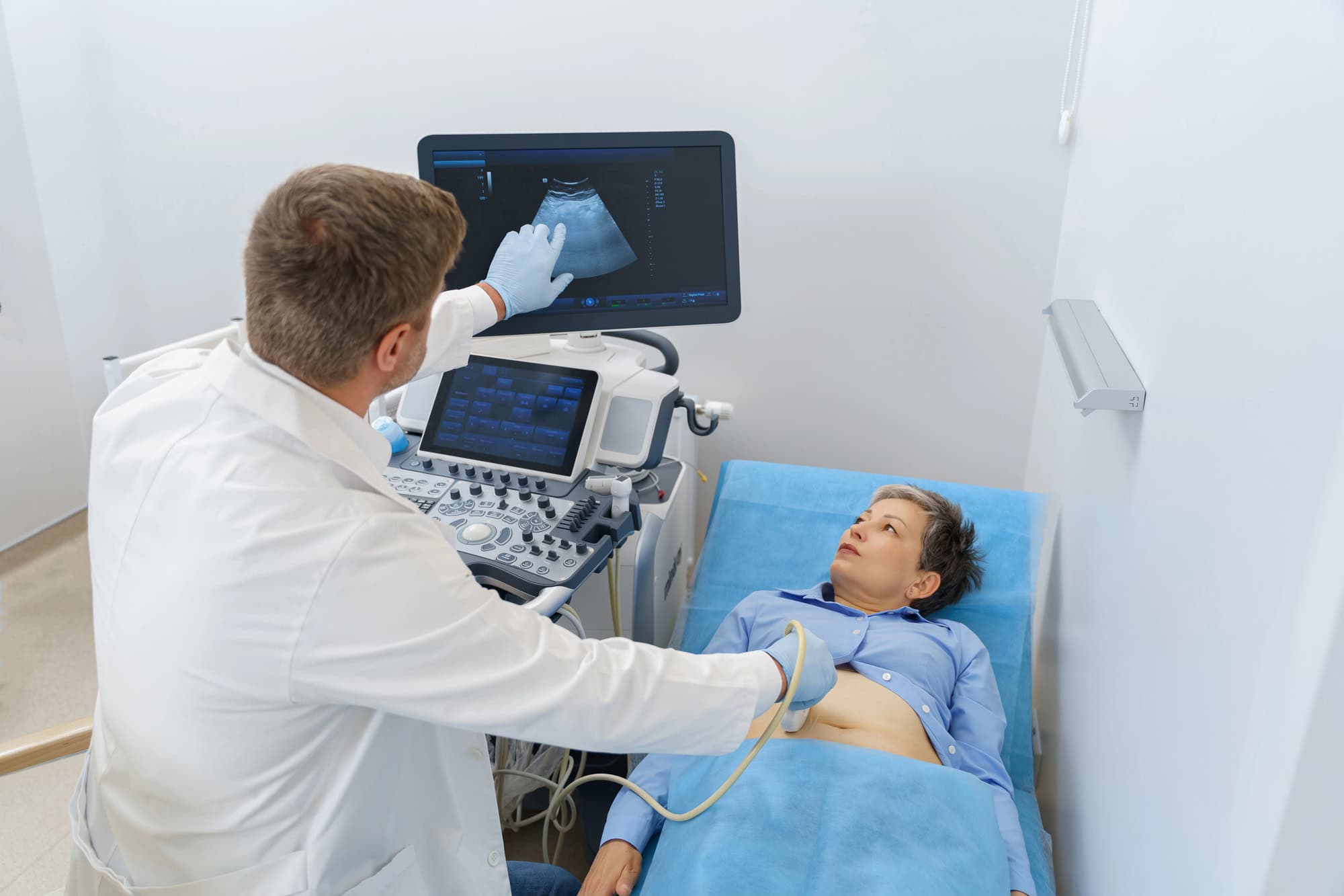 bauchschmerzen-radiologisch-untersuchen